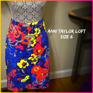 Floral Ann Taylor Mid Length Pencil Style Skirt